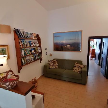 Il Sorriso Apartment Orvinio Ngoại thất bức ảnh